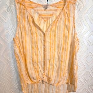 Lucky Brand tie front summer top